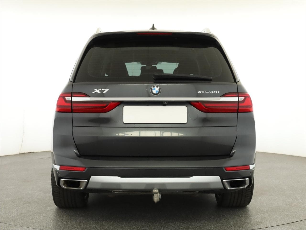 2020 BMW X7 - 6