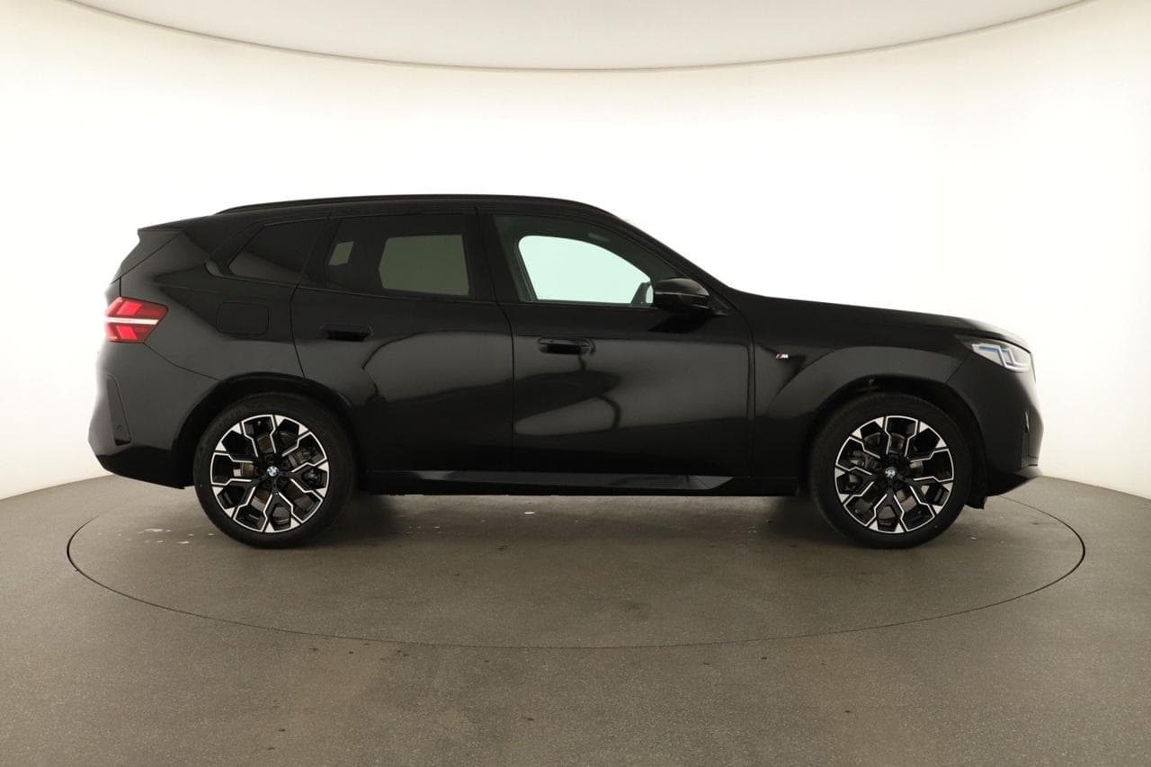 2025 BMW X3 - 8