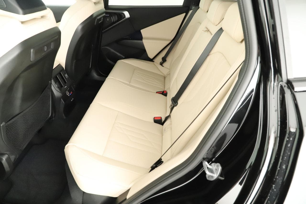 2025 BMW X3 - 12