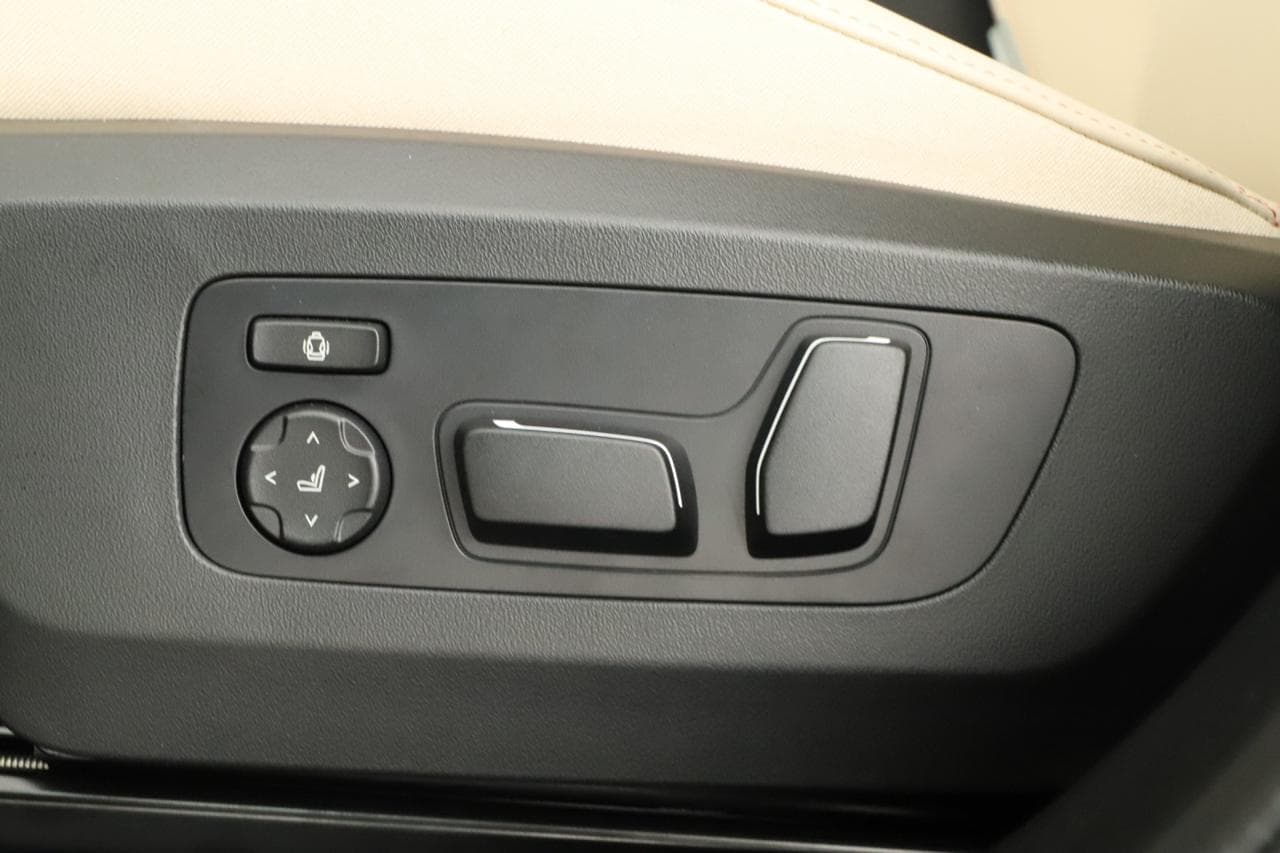 2025 BMW X3 - 18