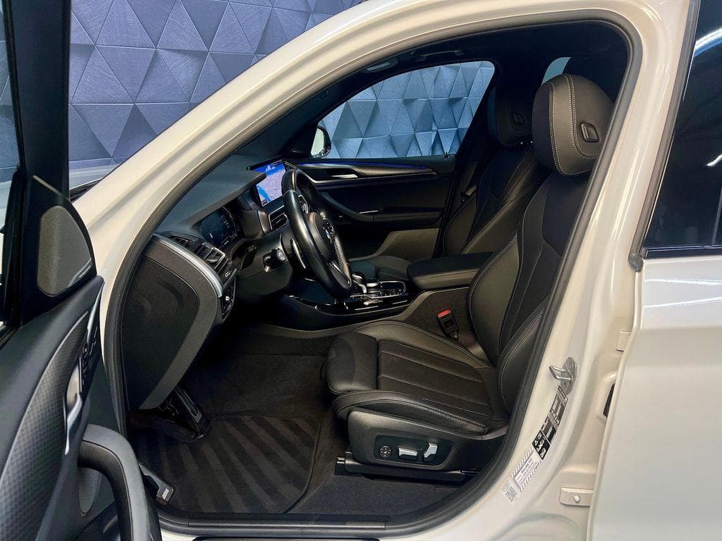 2023 BMW X3 - 11
