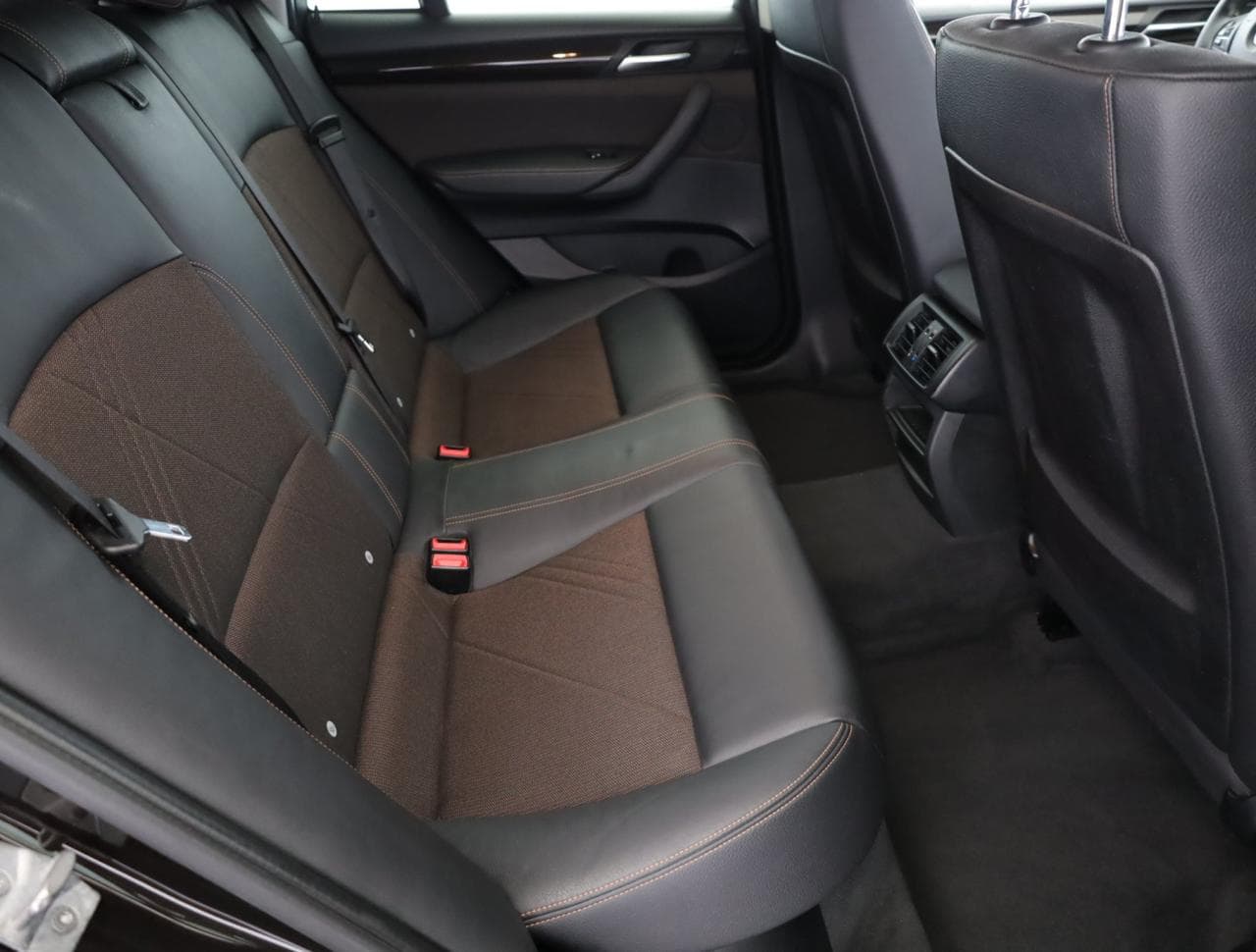 2014 BMW X4 - 11
