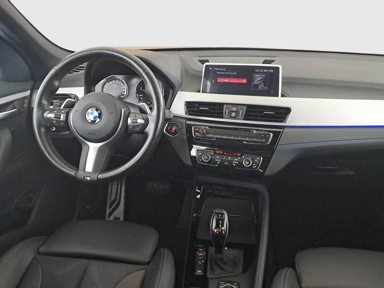 2019 BMW X1 - 14