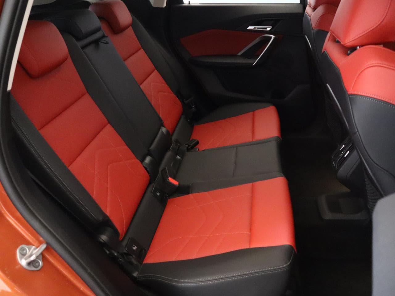 2023 BMW X1 - 11