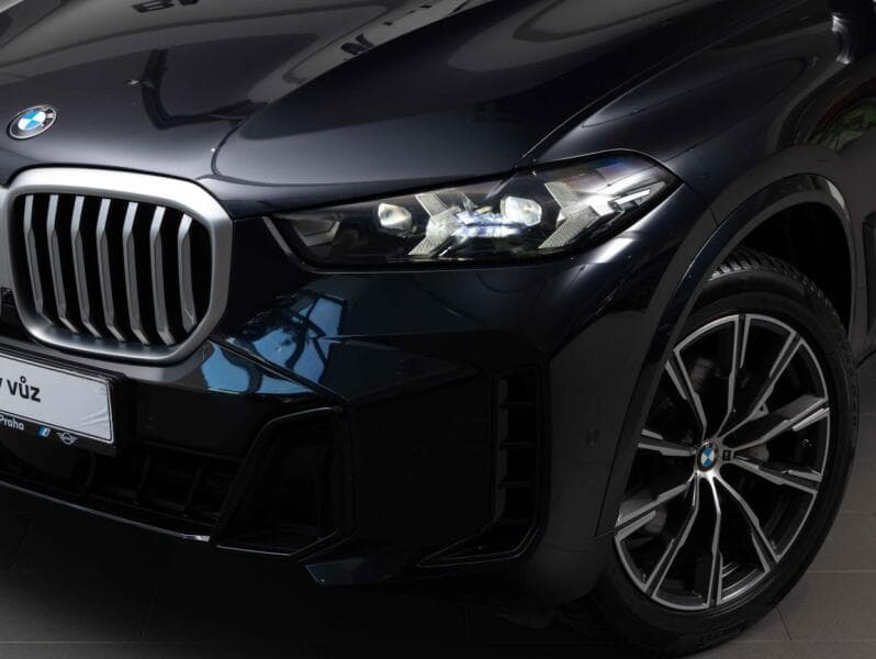2024 BMW X5 - 7