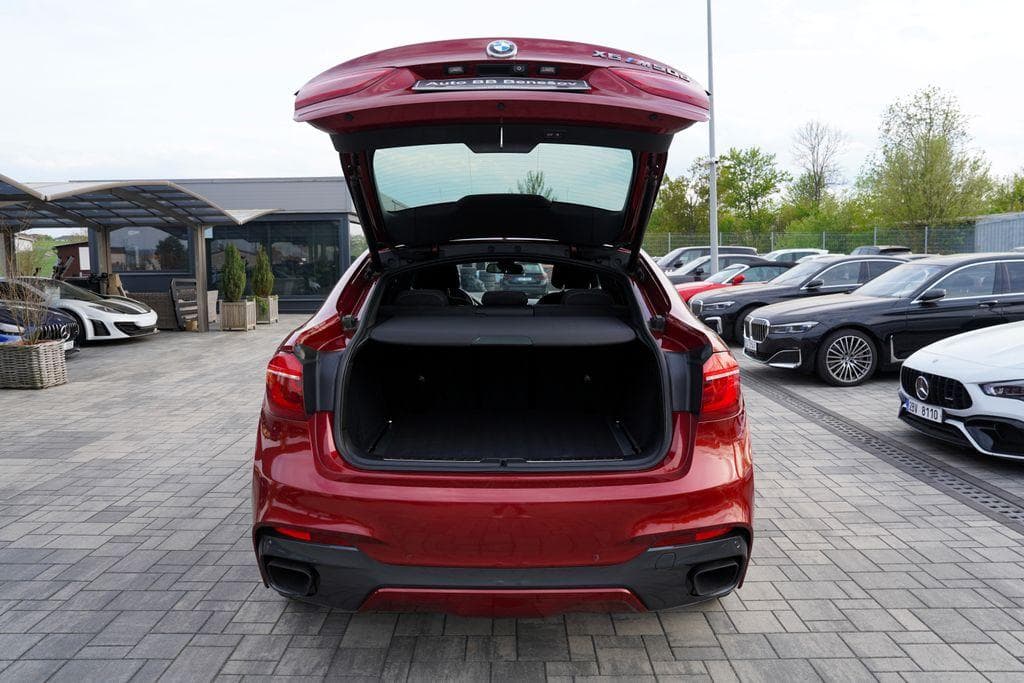 2015 BMW X6 - 11