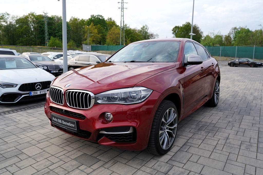 2015 BMW X6 - 2