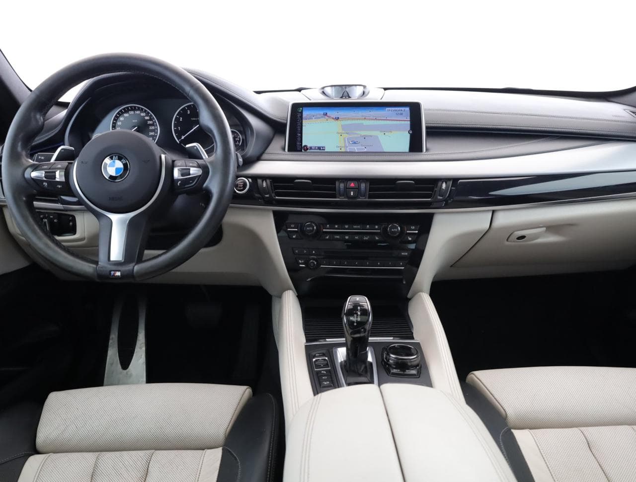2016 BMW X6 - 16