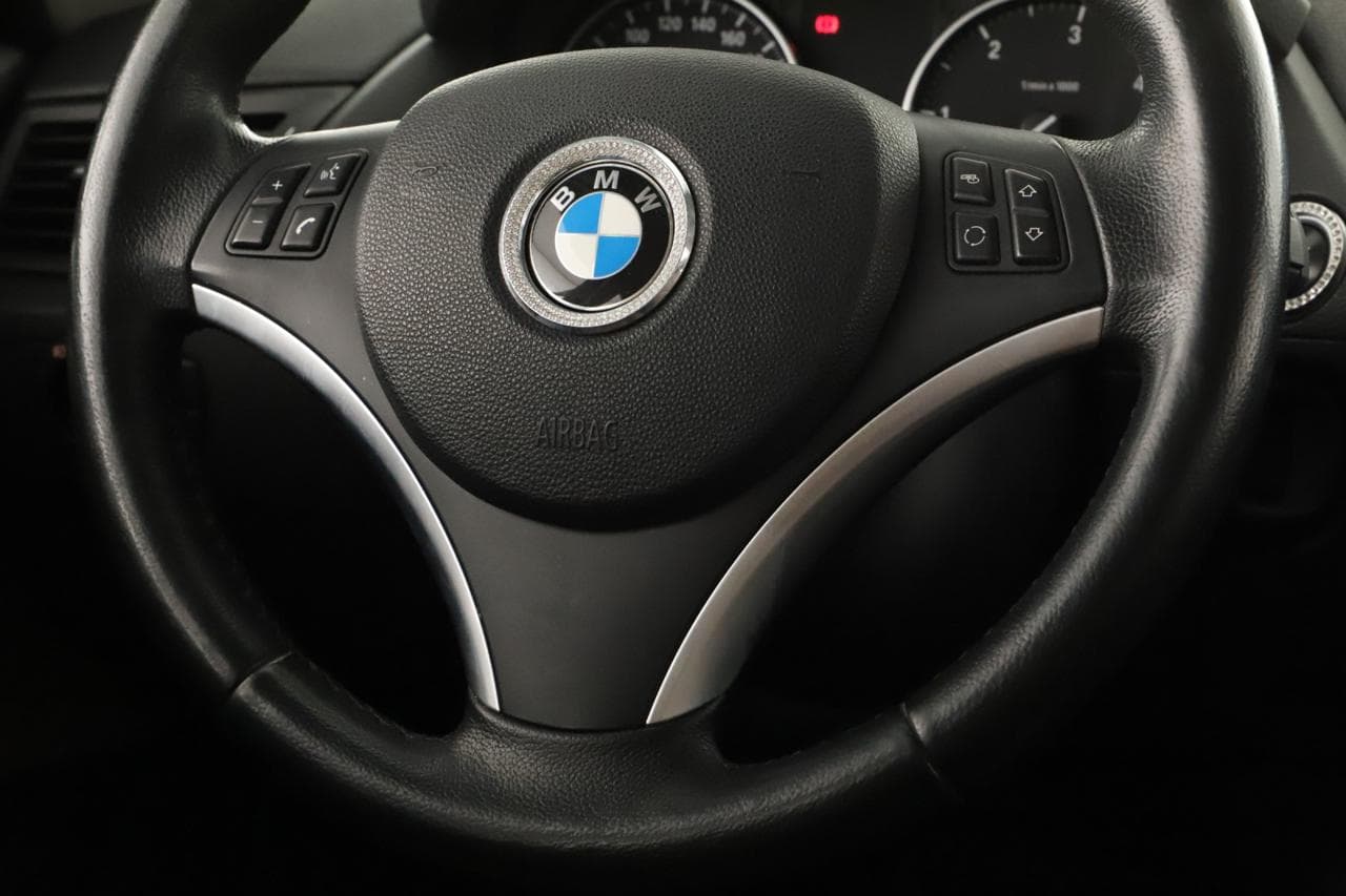 2010 BMW X1 - 18