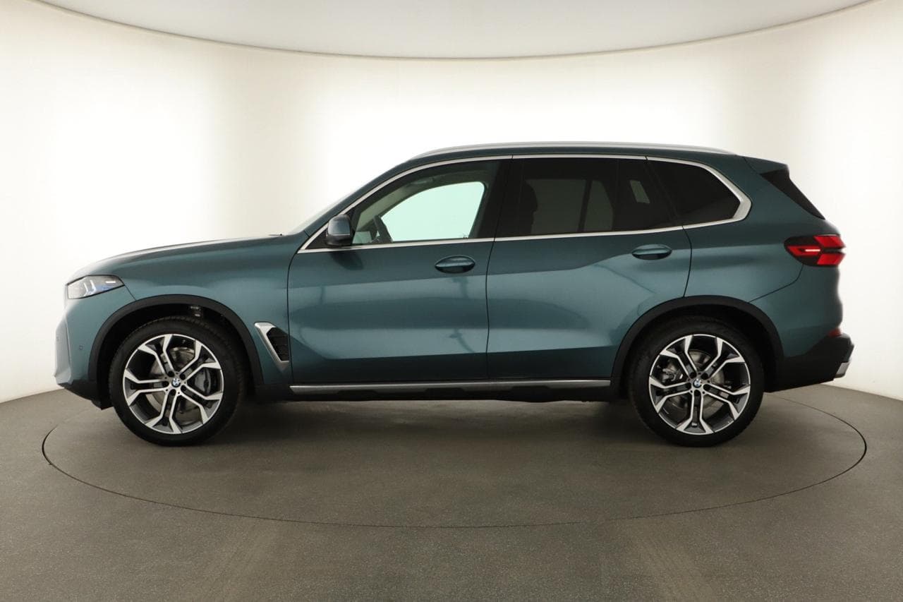 2025 BMW X5 - 4