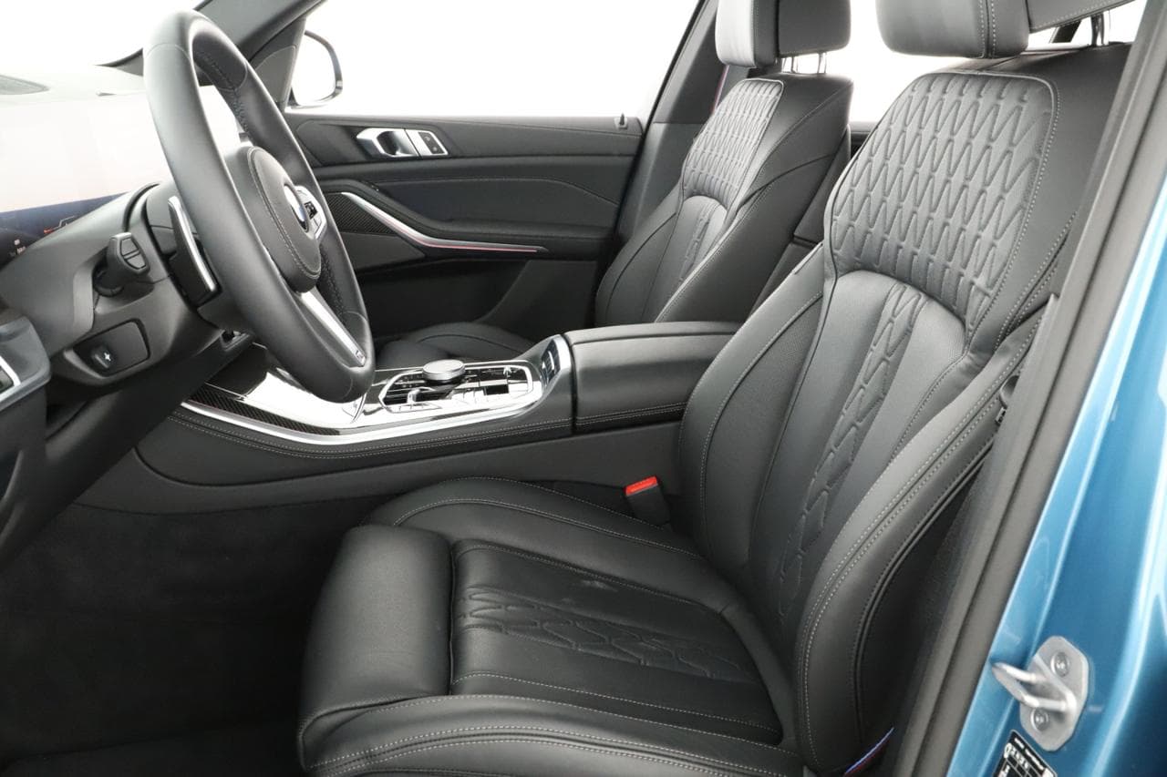 2025 BMW X5 - 13