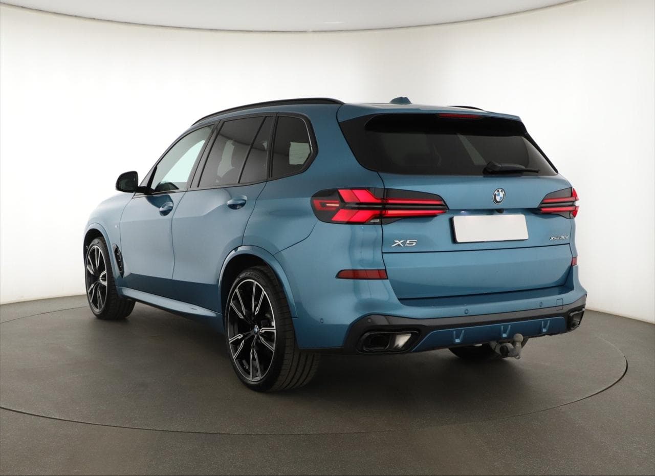 2025 BMW X5 - 5