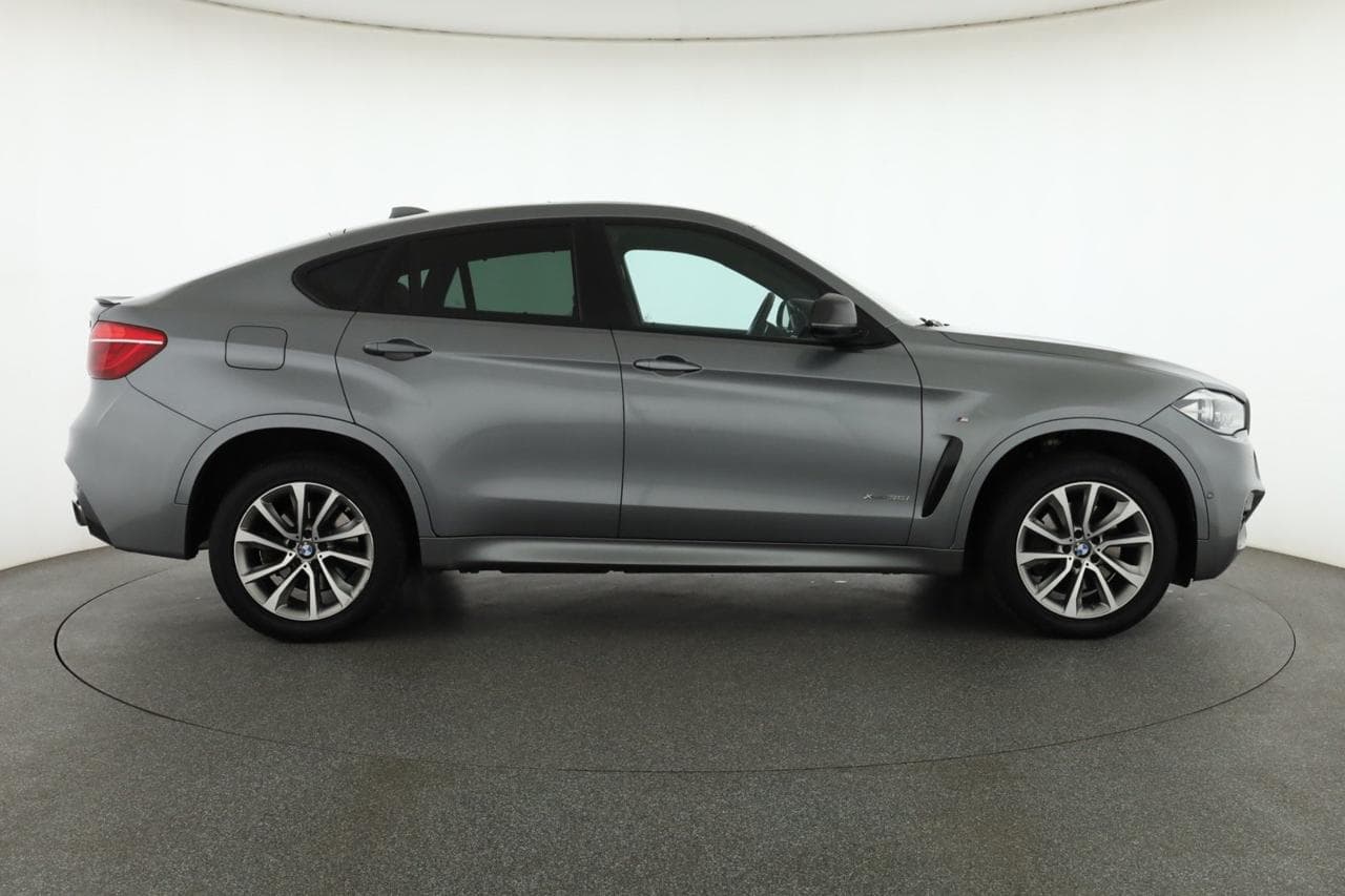 2016 BMW X6 - 14