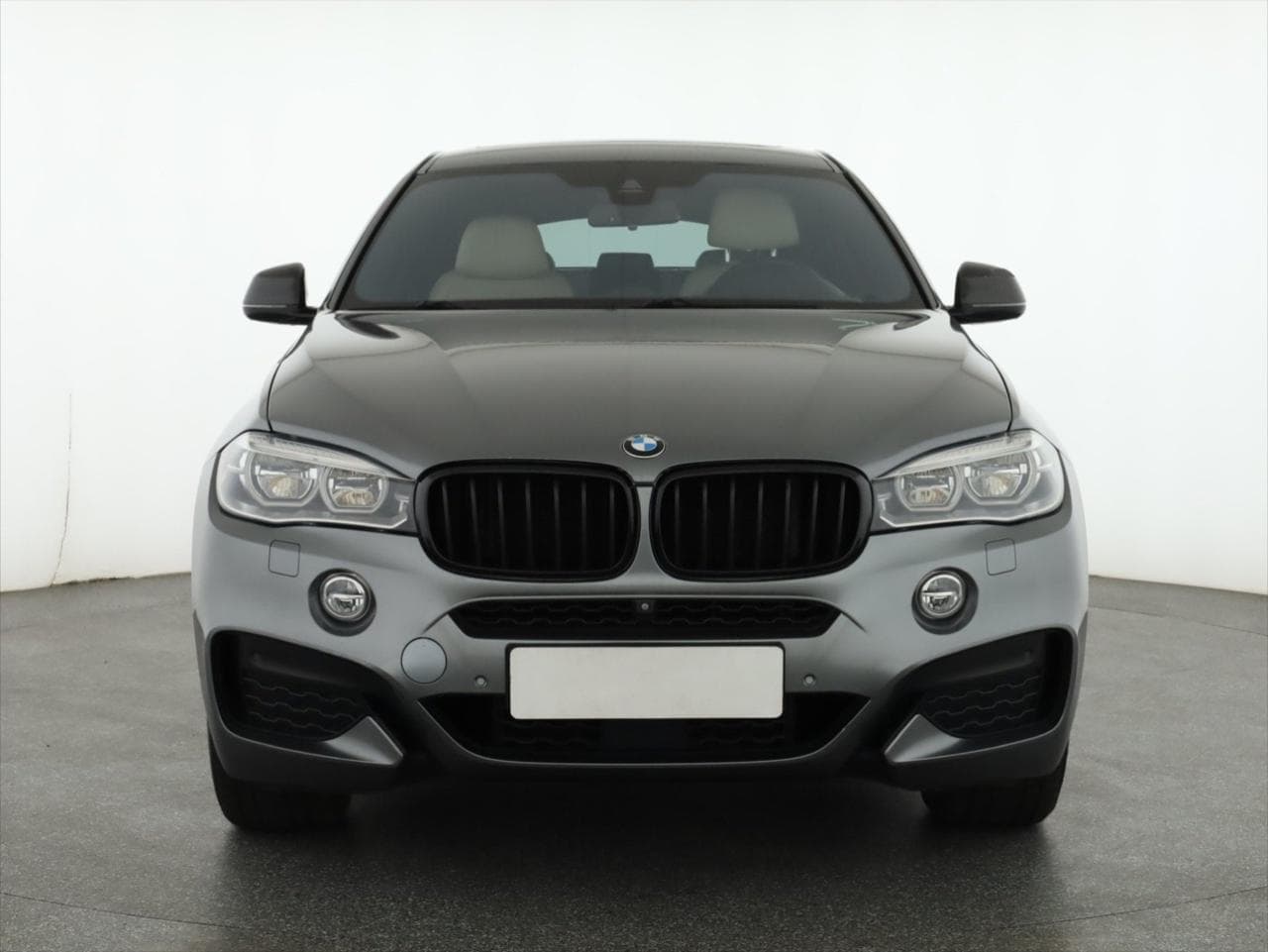2016 BMW X6 - 2