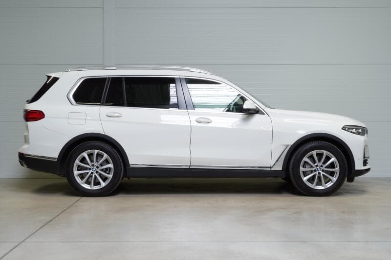 2022 BMW X7 - 5