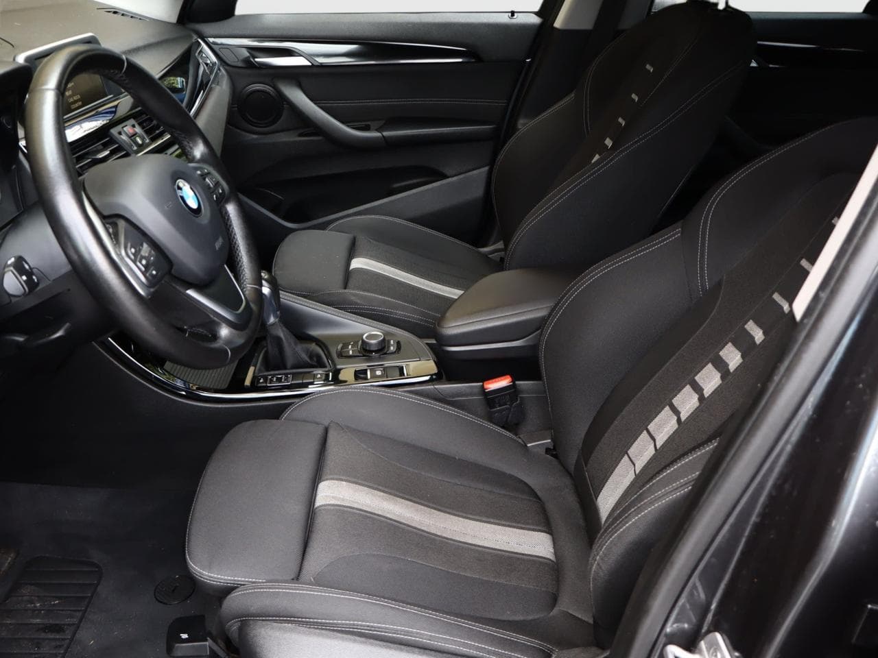 2015 BMW X1 - 14