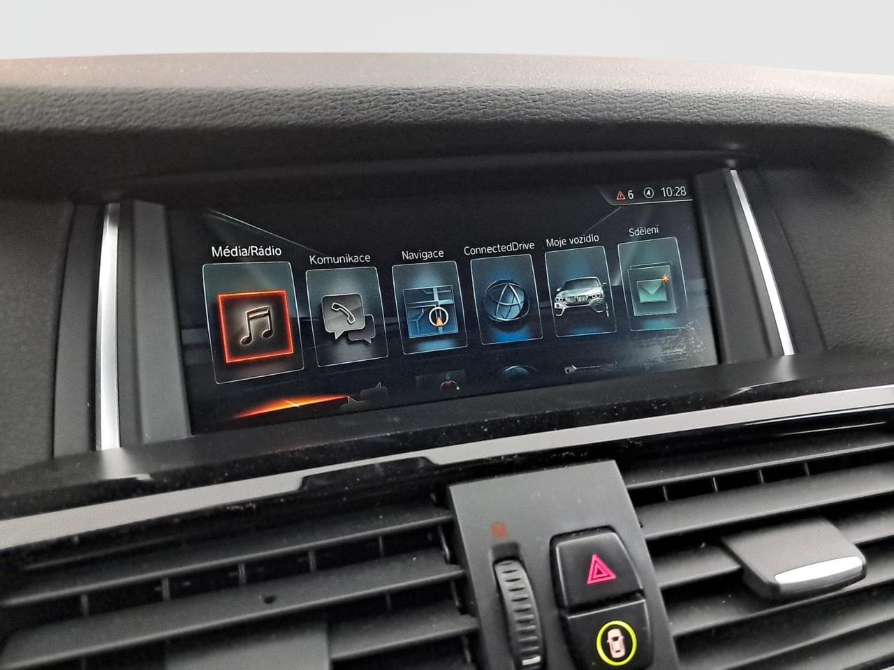 2016 BMW X4 - 23