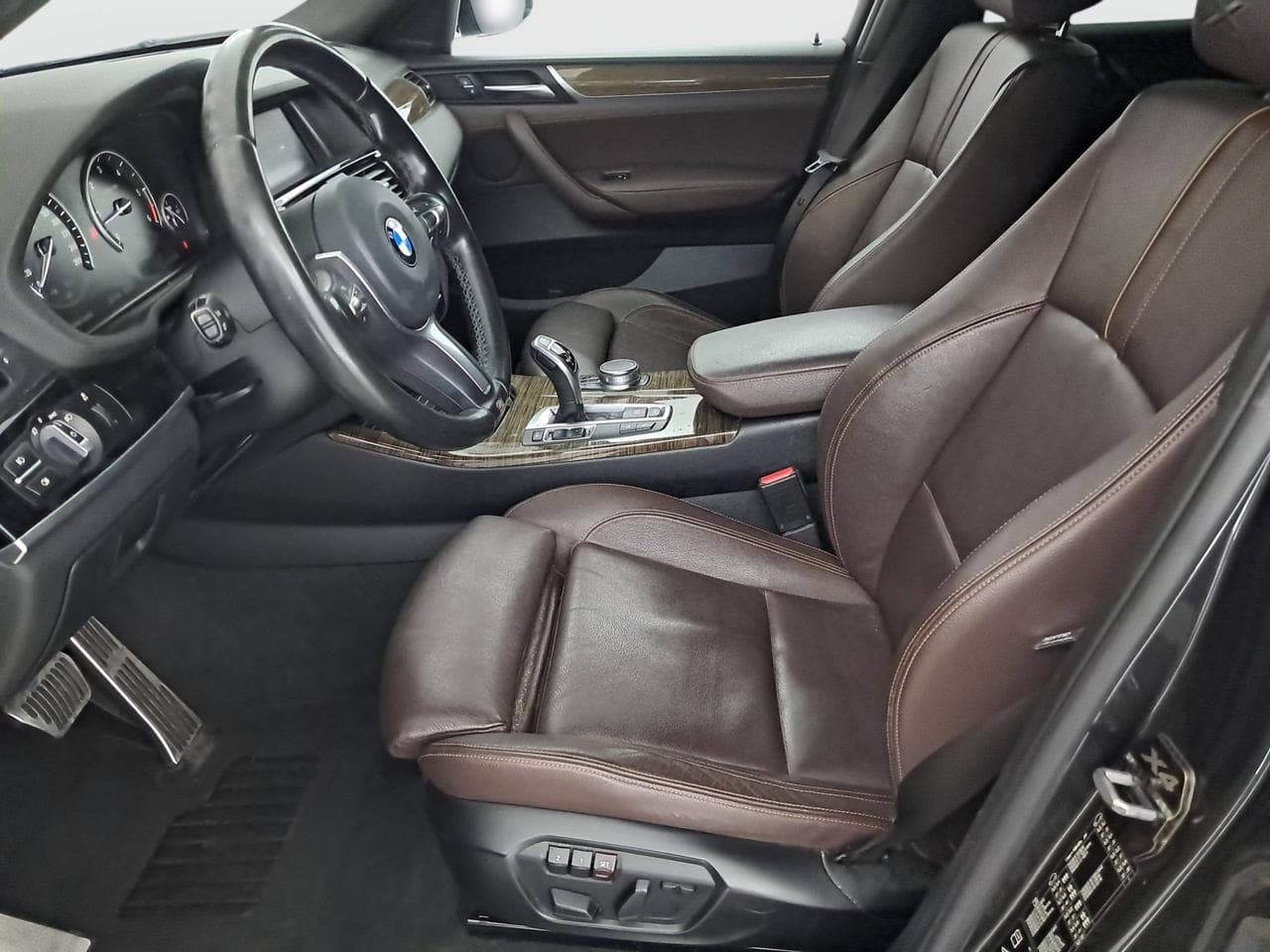 2016 BMW X4 - 14