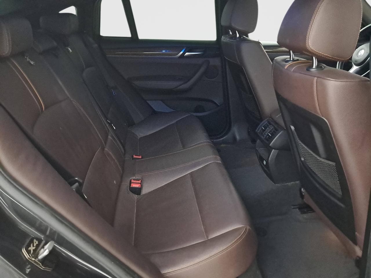 2016 BMW X4 - 11