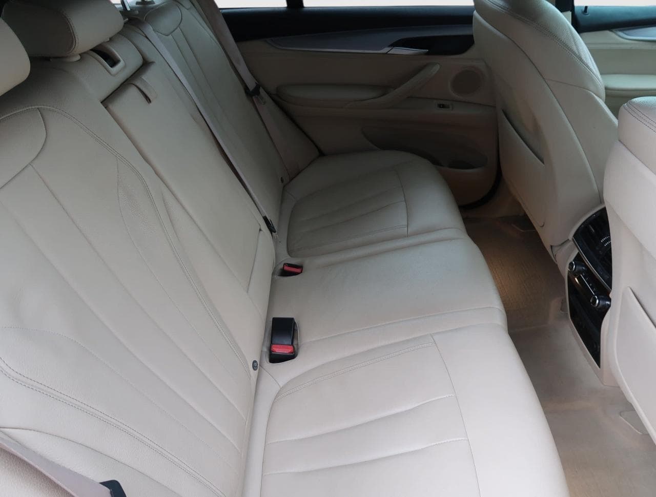 2018 BMW X5 - 13