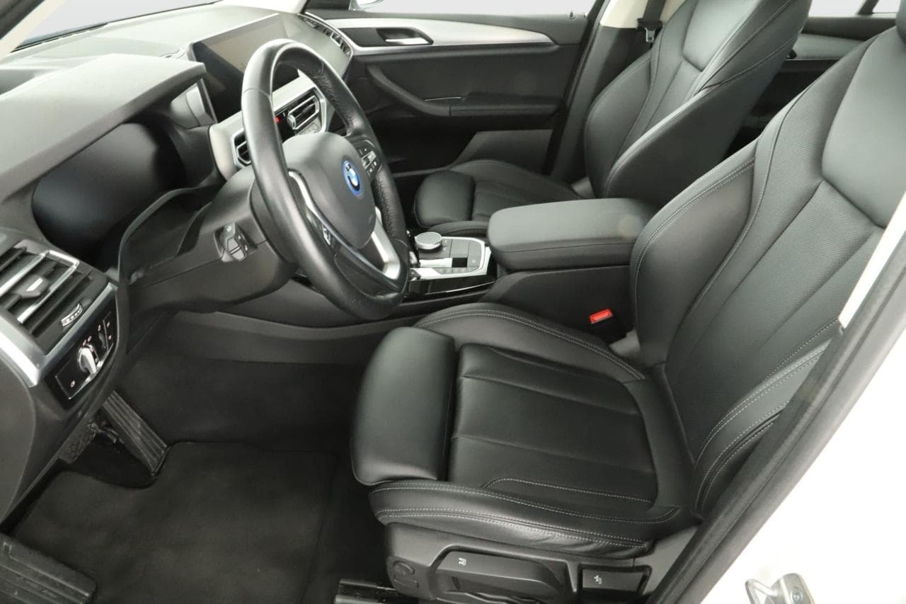 2021 BMW X3 - 13