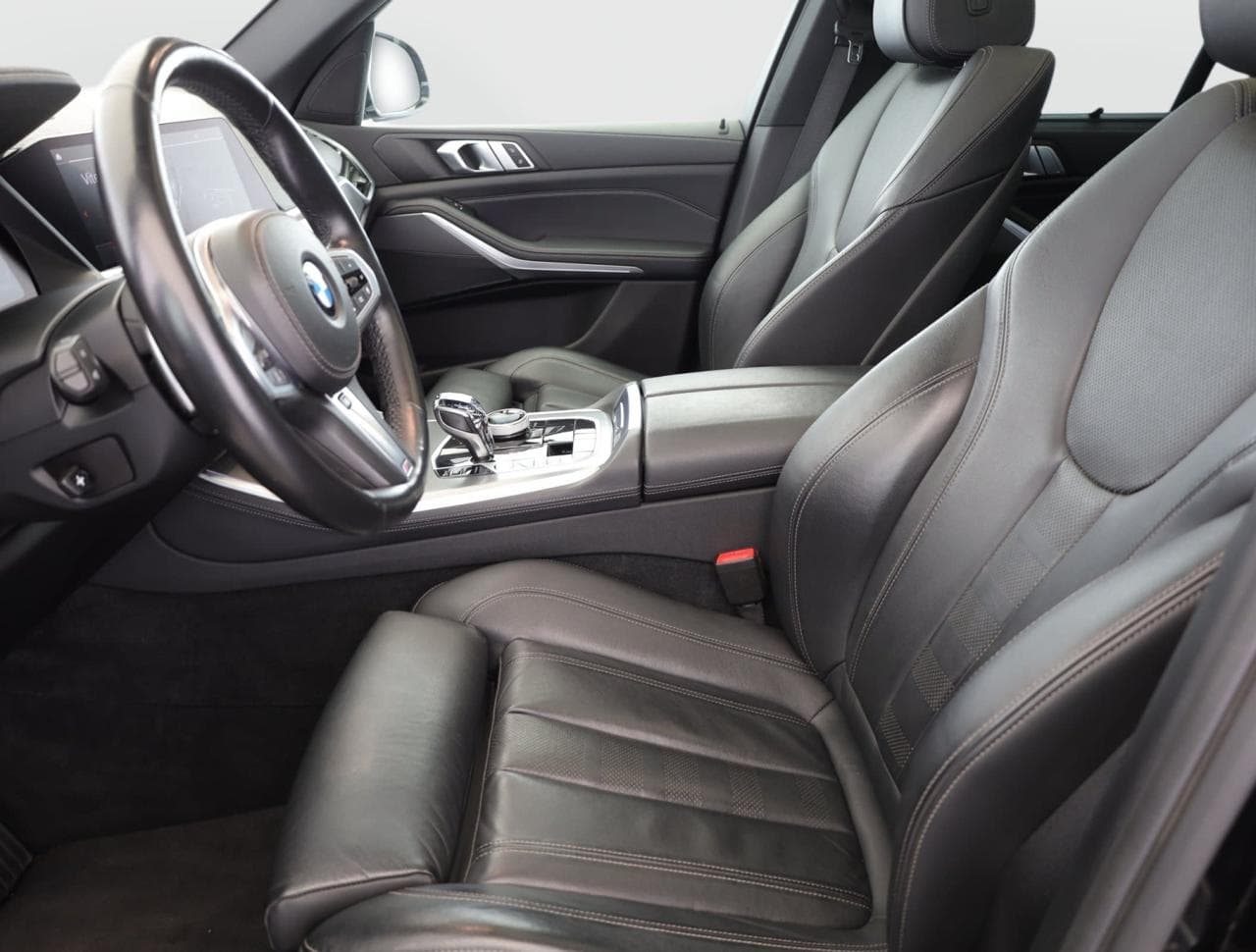 2021 BMW X5 - 13