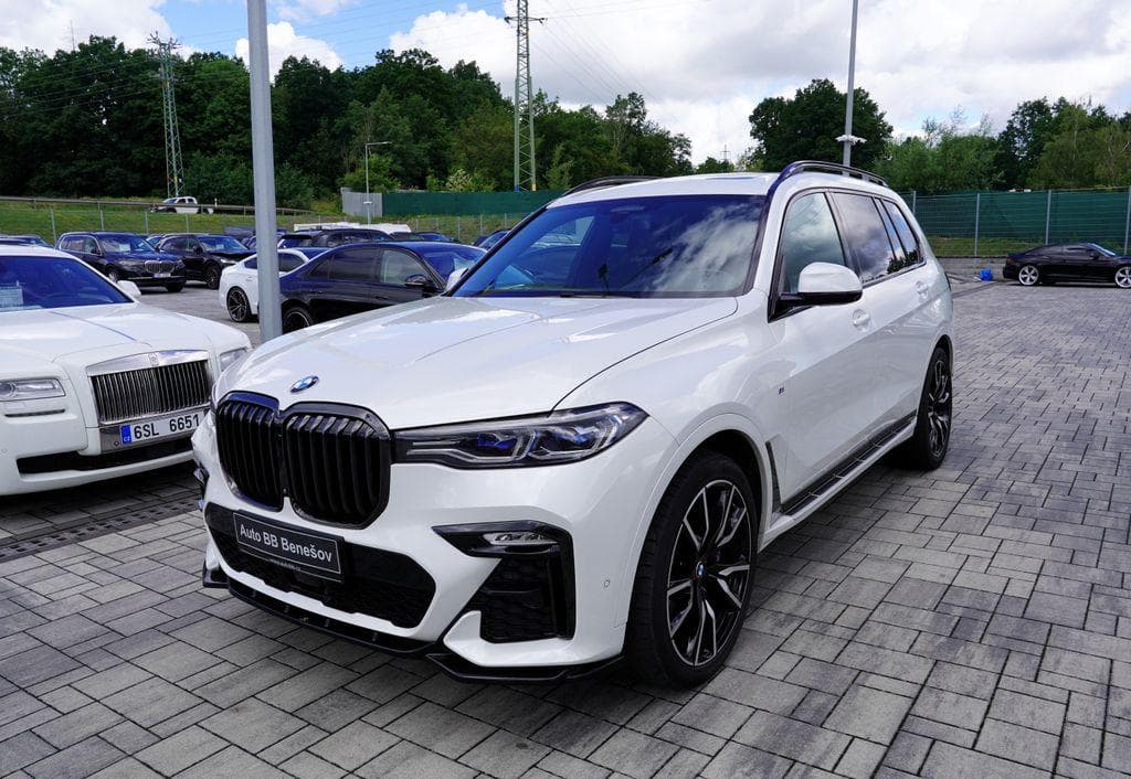 2021 BMW X7 - 2