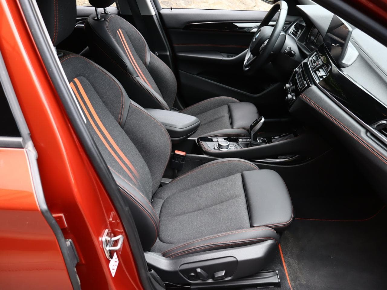 2020 BMW X1 - 17