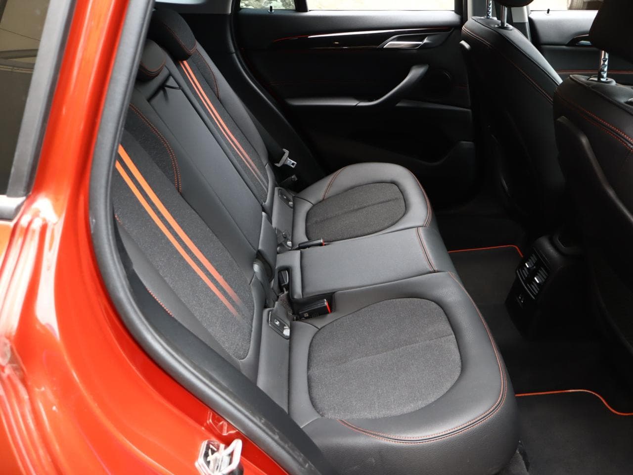 2020 BMW X1 - 19