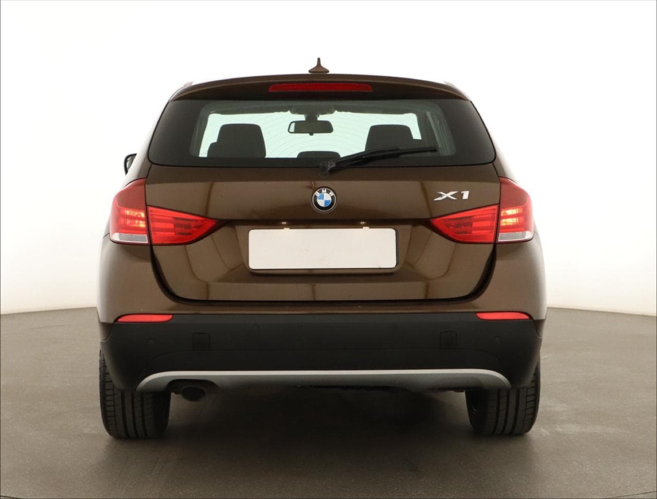 2010 BMW X1 - 10