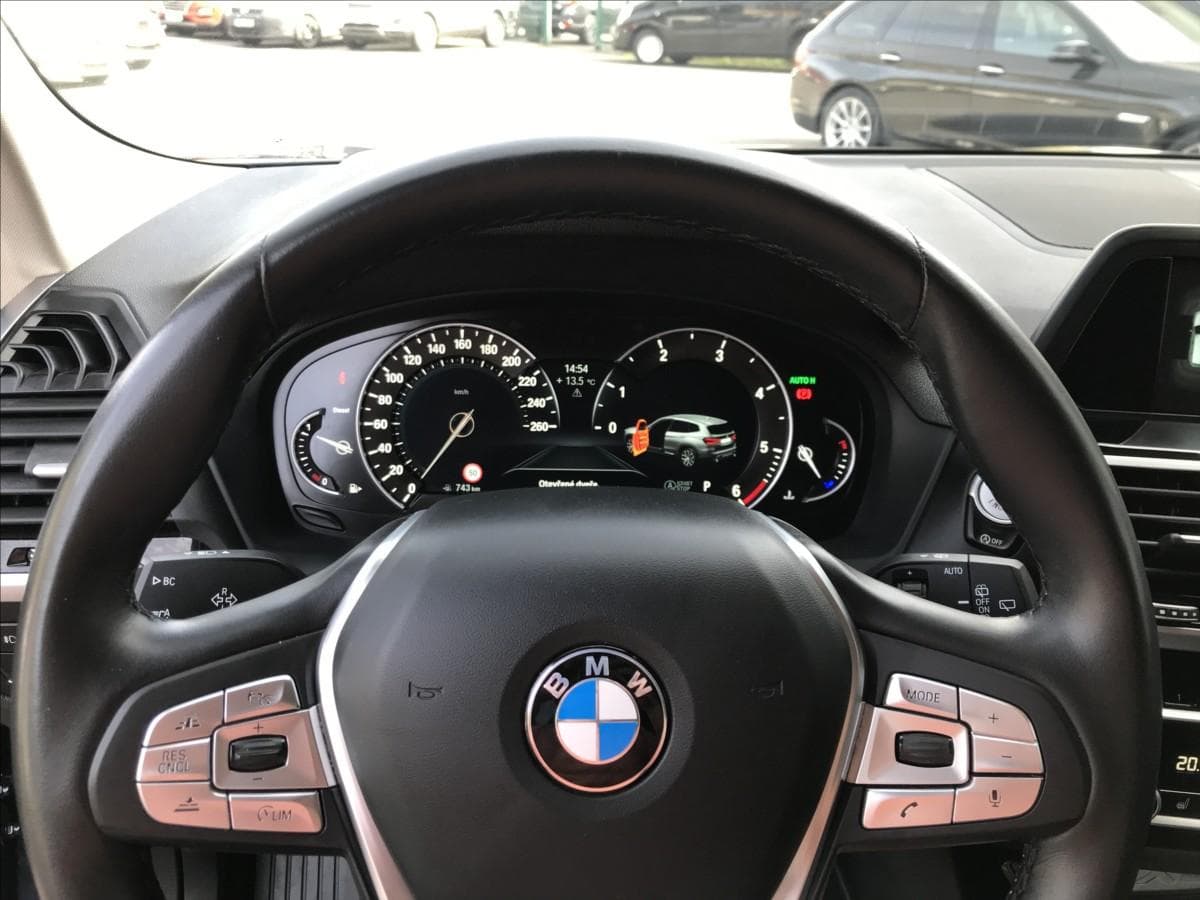 2020 BMW X3 - 15