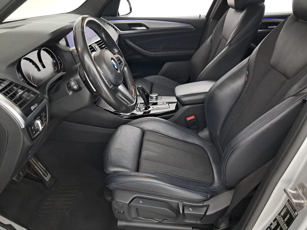 2020 BMW X3 - 23