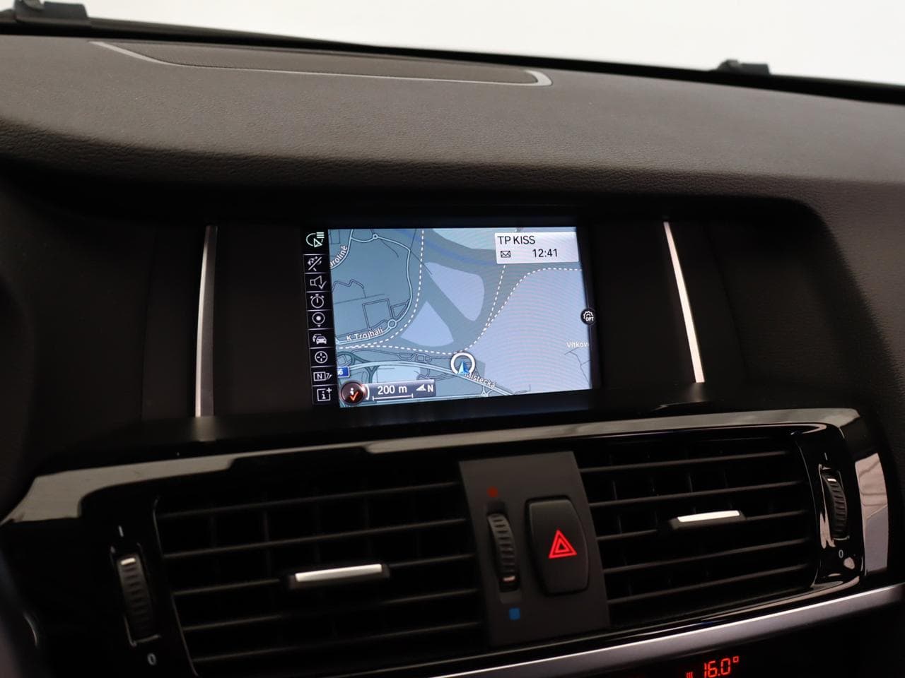 2015 BMW X3 - 35