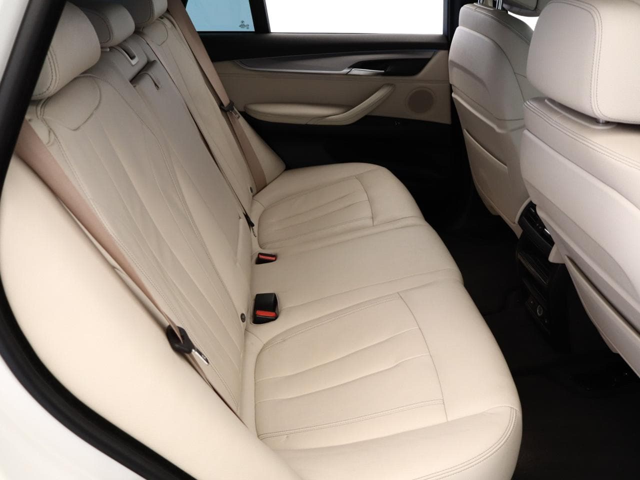 2017 BMW X5 - 19