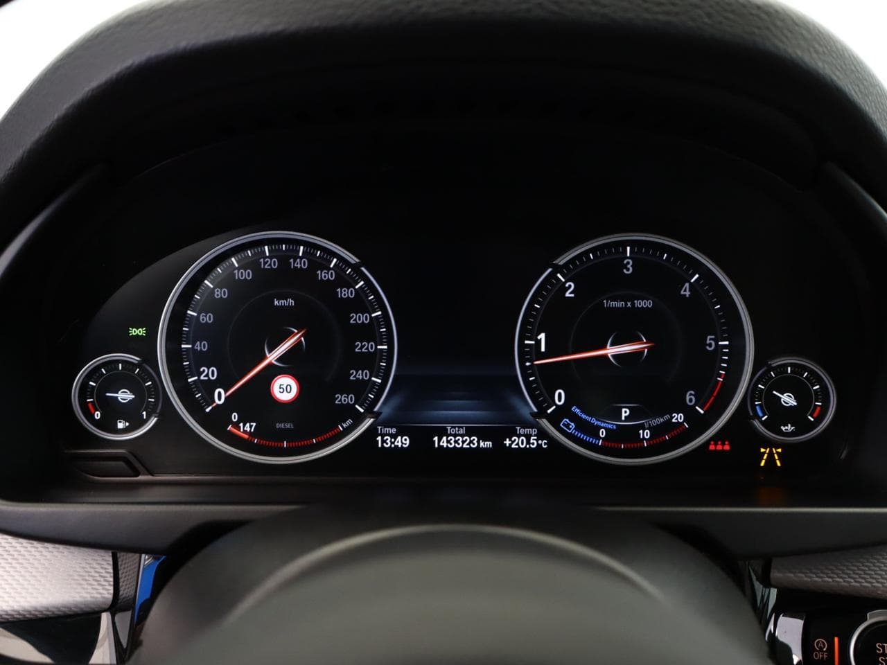2017 BMW X5 - 27