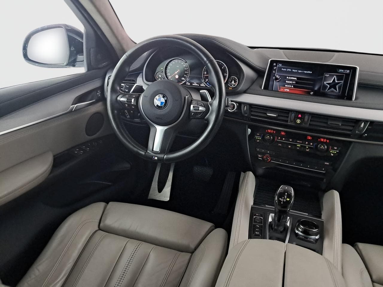 2017 BMW X6 - 17