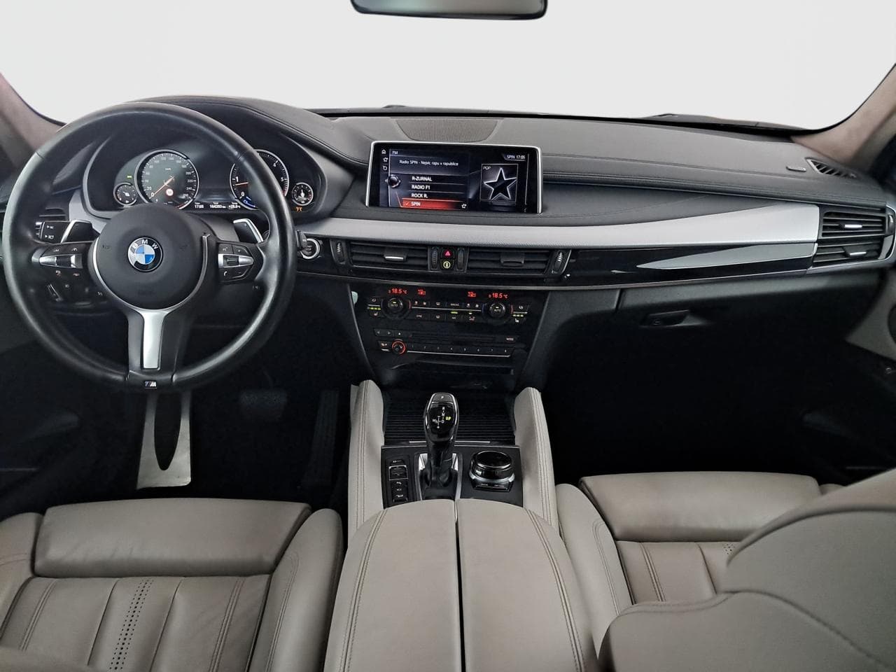2017 BMW X6 - 19