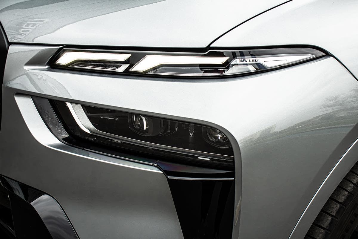 2023 BMW X7 - 4