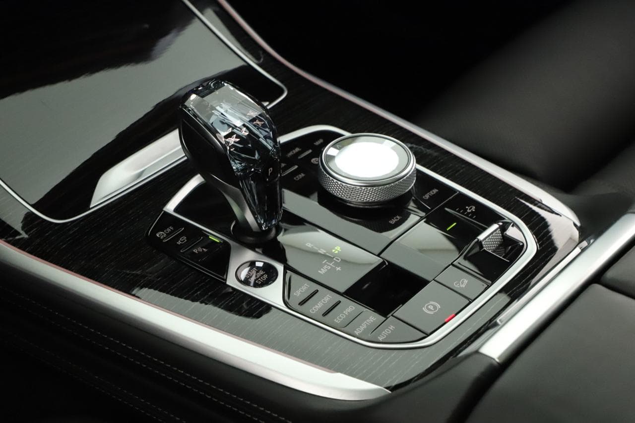 2021 BMW X7 - 19