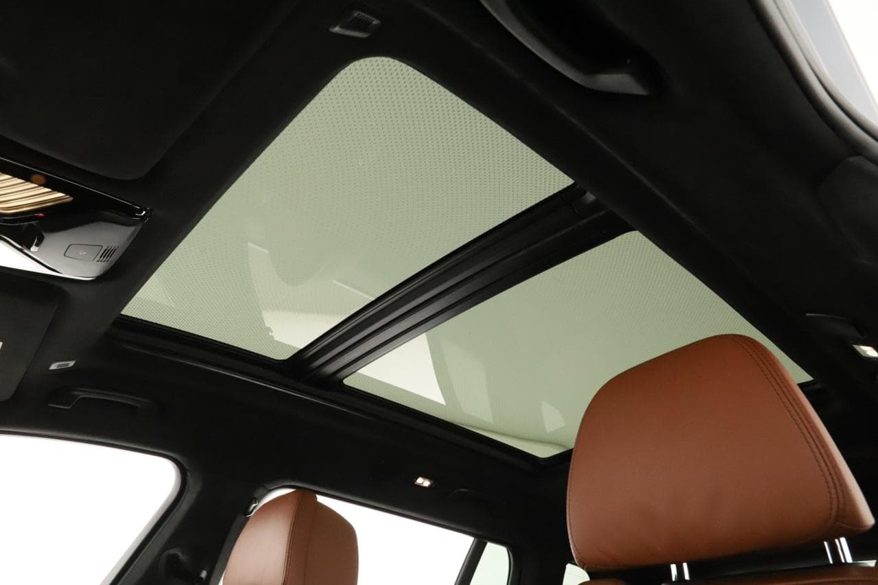 2022 BMW X7 - 18