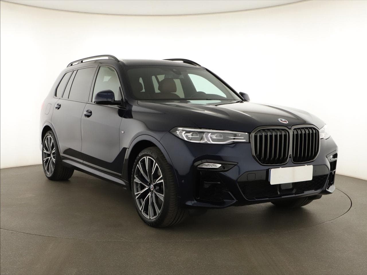 2022 BMW X7
