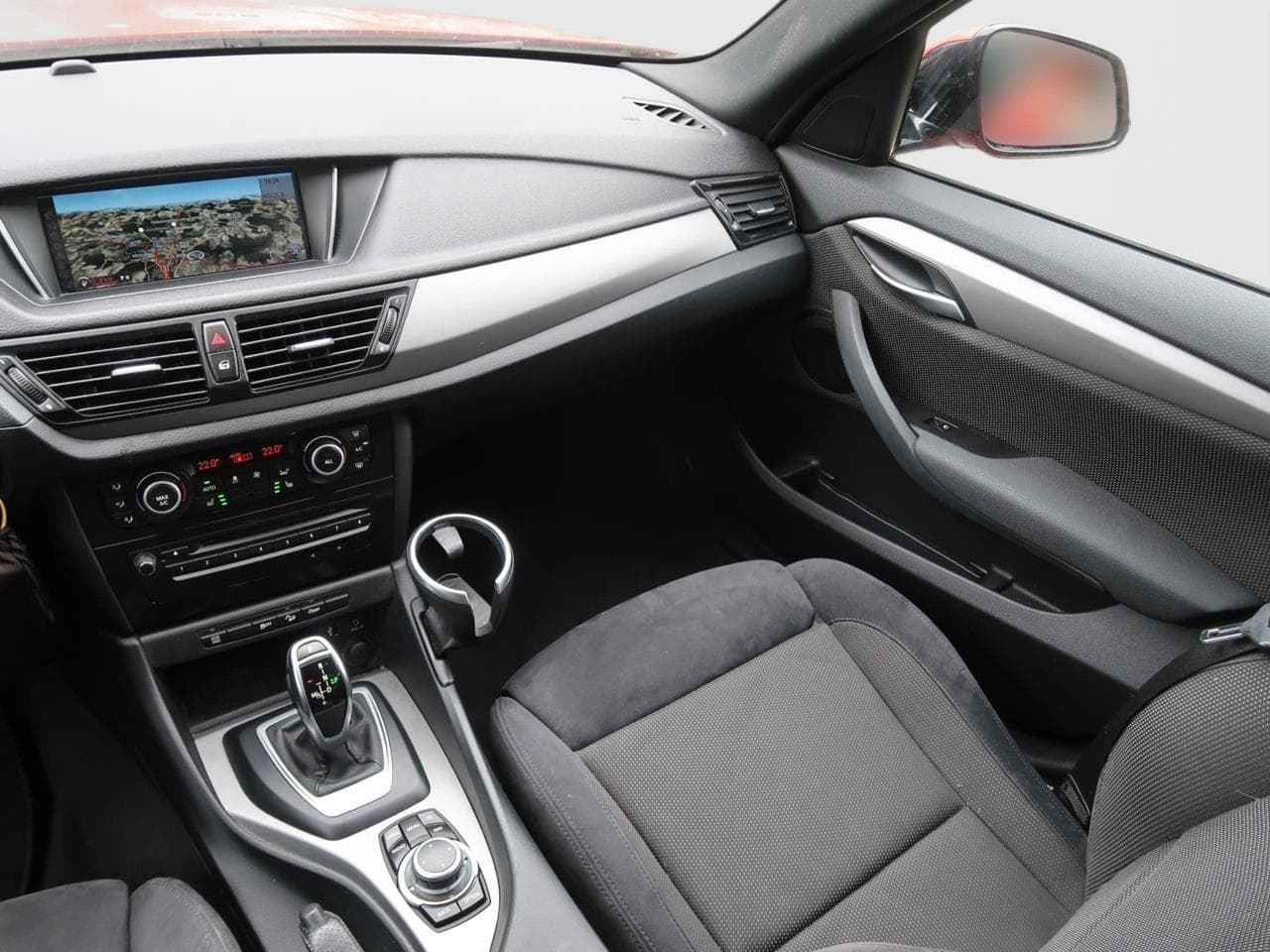 2013 BMW X1 - 11