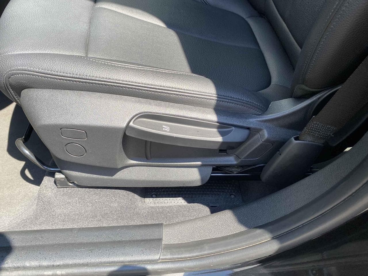 2021 BMW X1 - 14