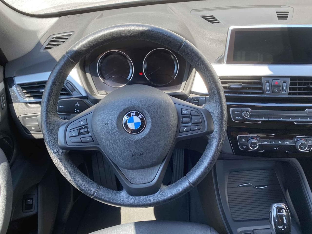 2021 BMW X1 - 11
