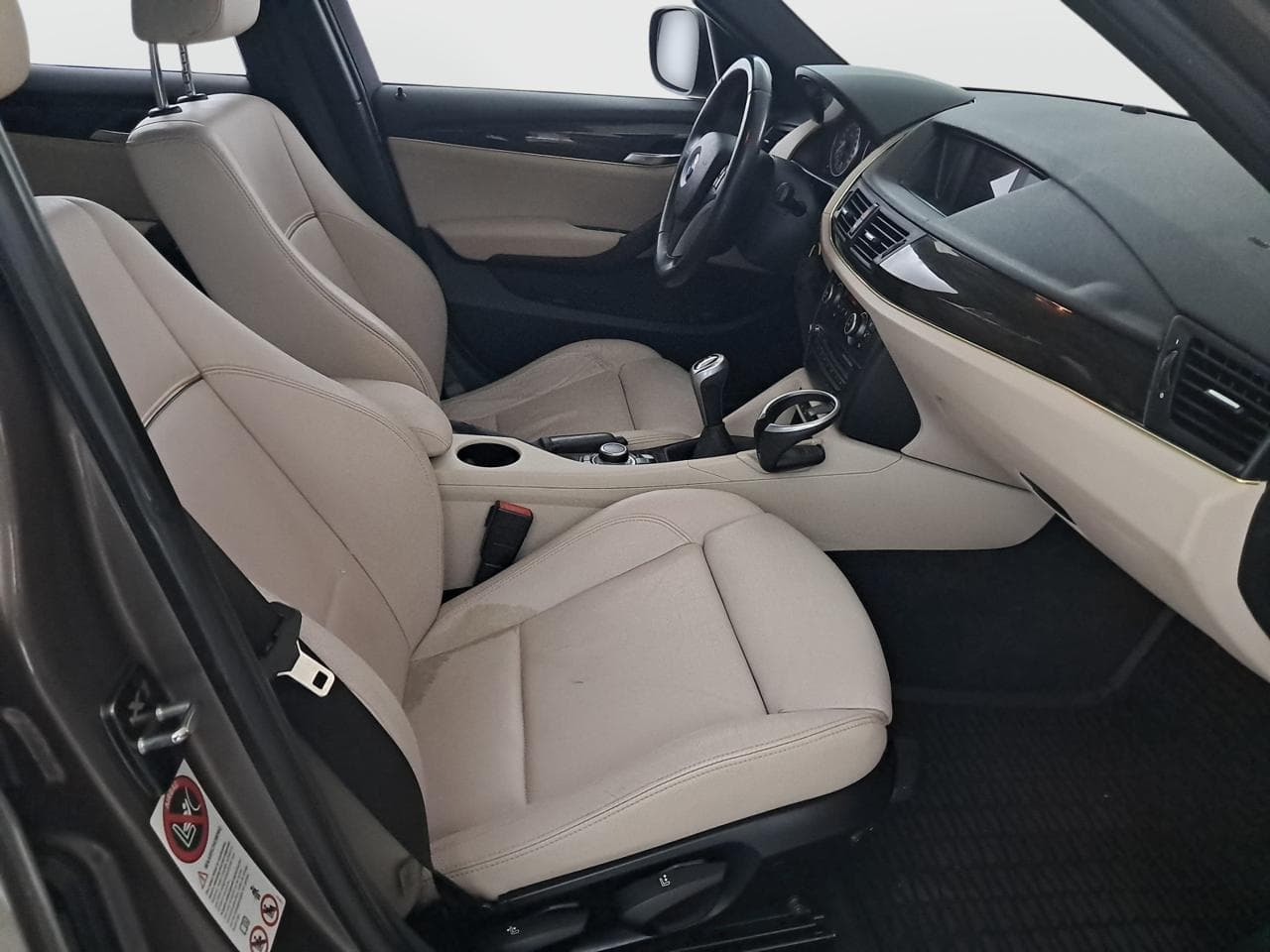 2010 BMW X1 - 21
