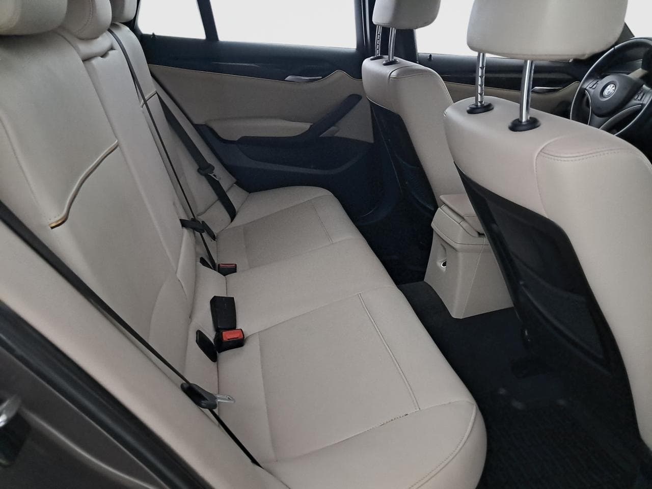 2010 BMW X1 - 23