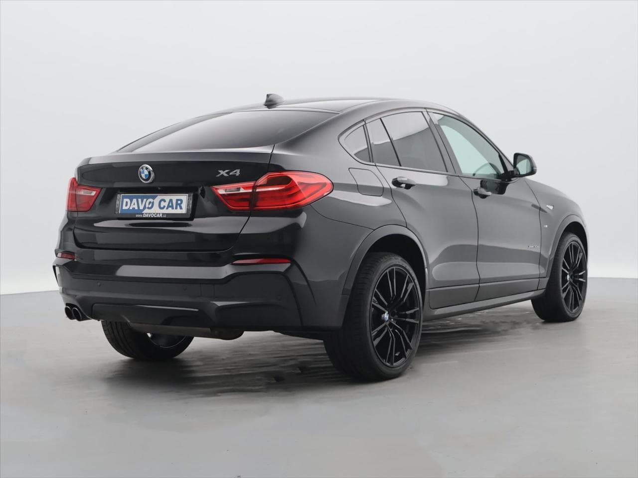 2015 BMW X4 - 9