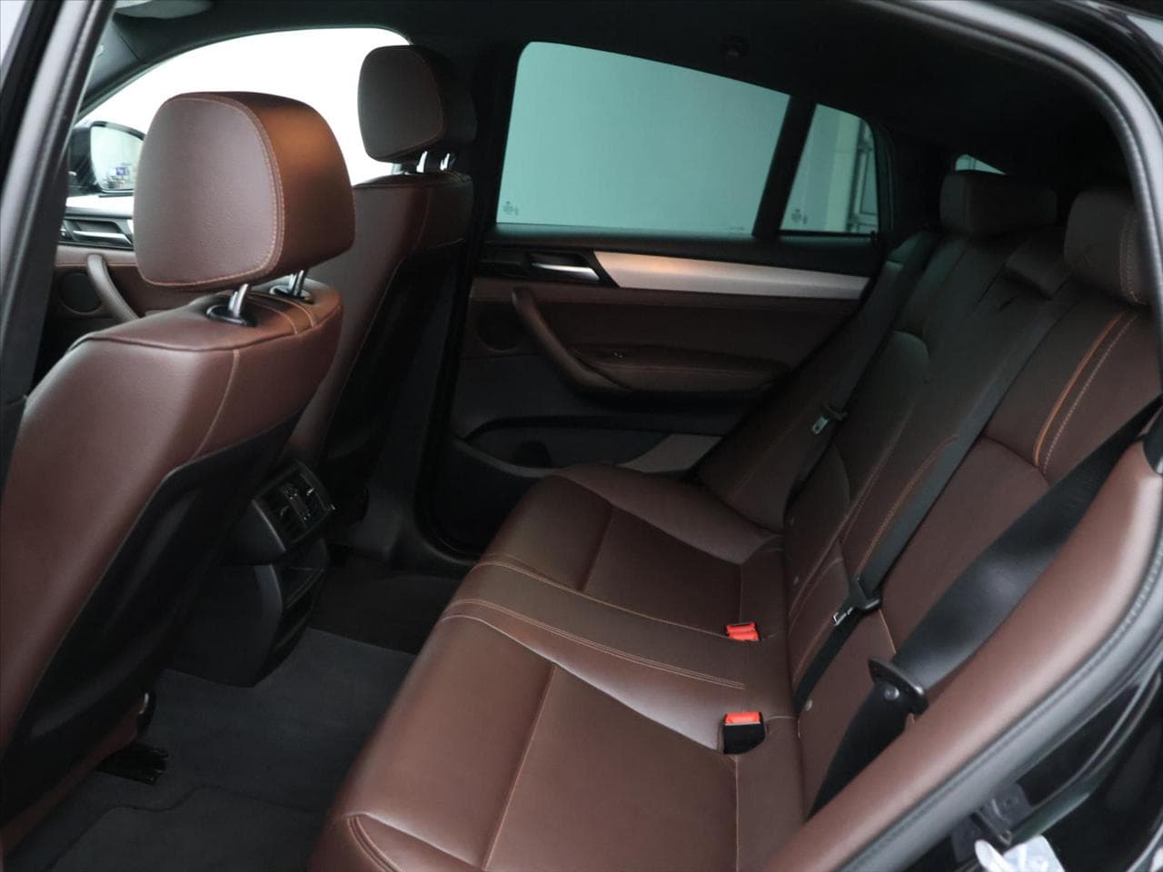 2015 BMW X4 - 16