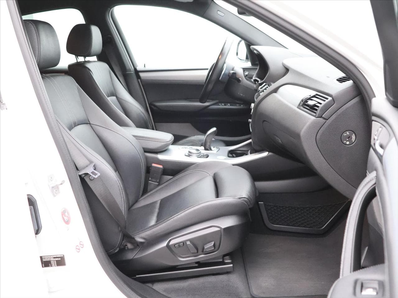 2015 BMW X4 - 14