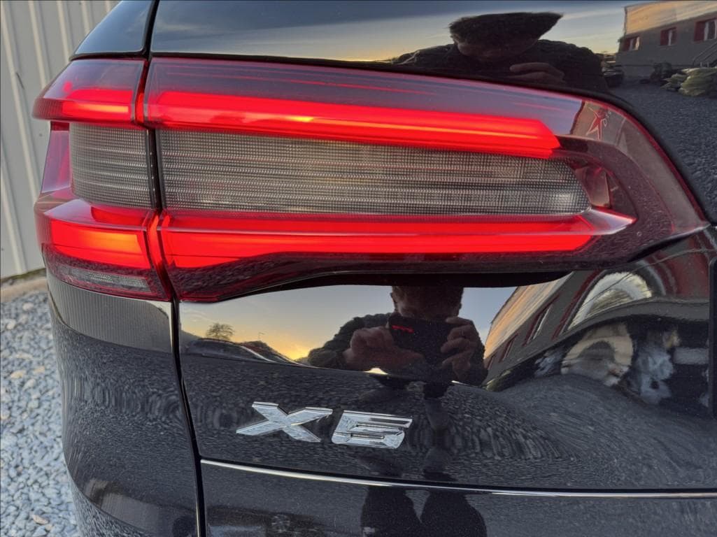 2021 BMW X5 - 15